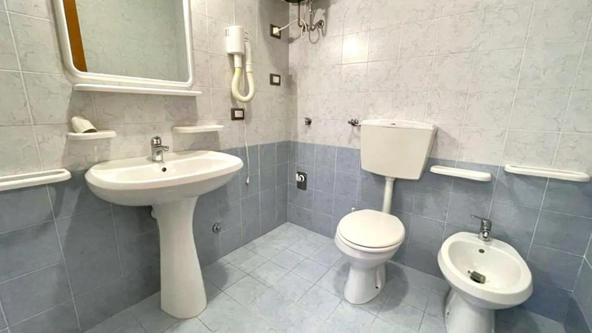 Nice Apartment In Caorle With Balcony La Fagiana