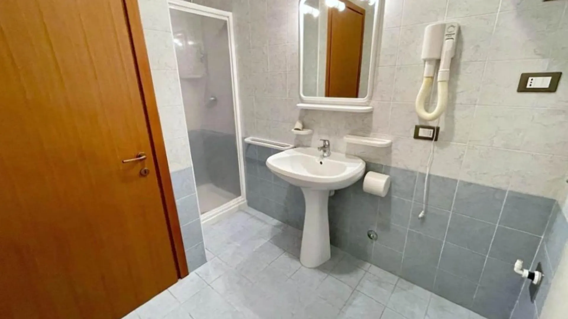 Nice Apartment In Caorle With Balcony La Fagiana
